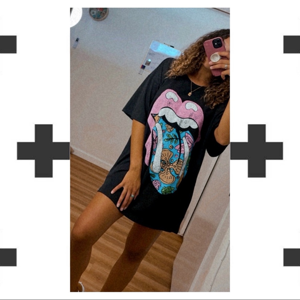 NWOT Rolling Stones Oversized Tee